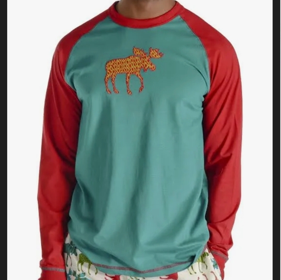 Lazy One Pattern Moose Long Sleeve Tee - Red & Green Unisex Pajama Top - Picture 1 of 3